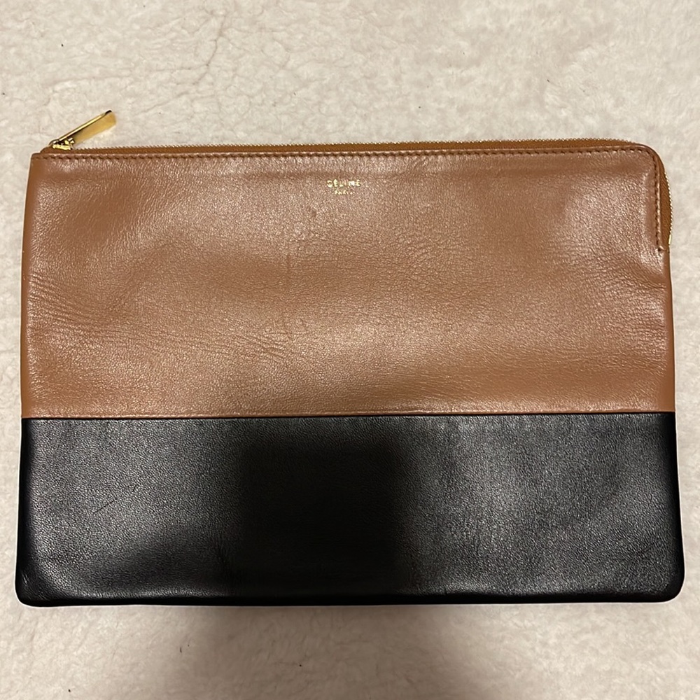 Celine Solo Bicolor Leather Clutch - Picture 2 of 13
